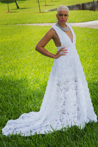 WEDDING GOWNS & DRESSES