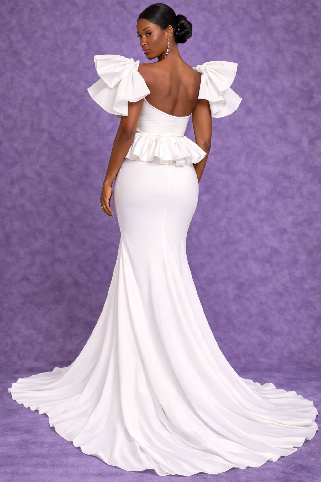 Iliana-Shoulders Bow Bridal Set