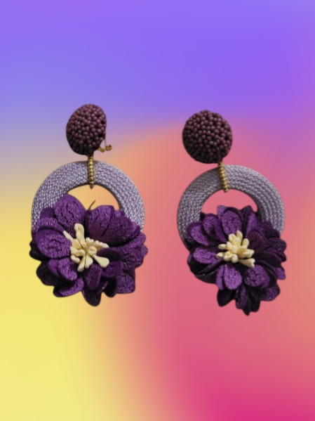 Perla Garden Hoop Earrings