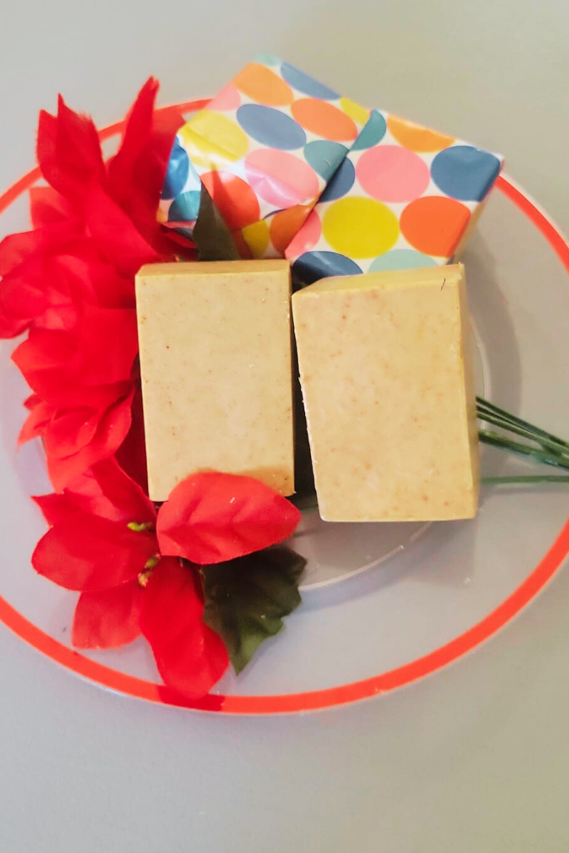 Lordana Turmeric & Oats Soaps Bundle of ( 2)