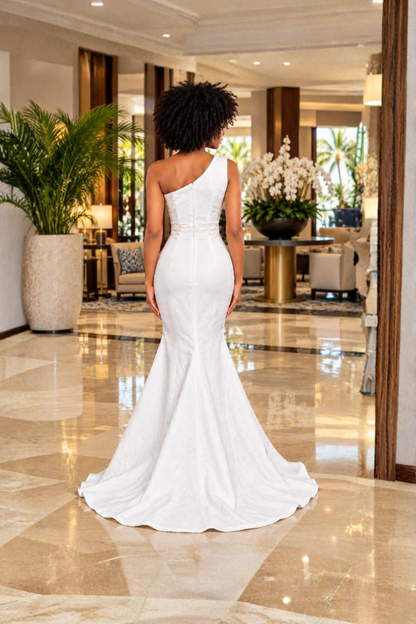 Stacey | White One-Shoulder Mermaid Gown