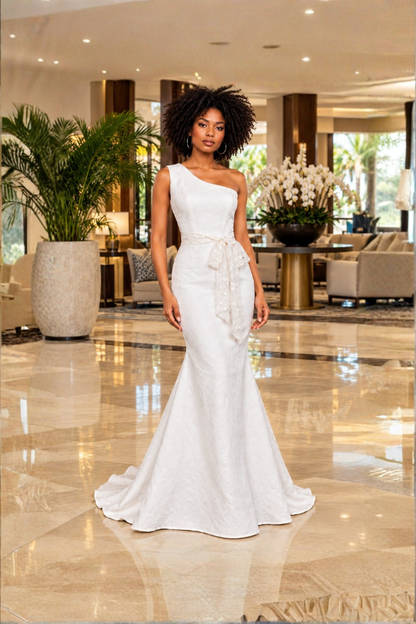 Stacey | White One-Shoulder Mermaid Gown